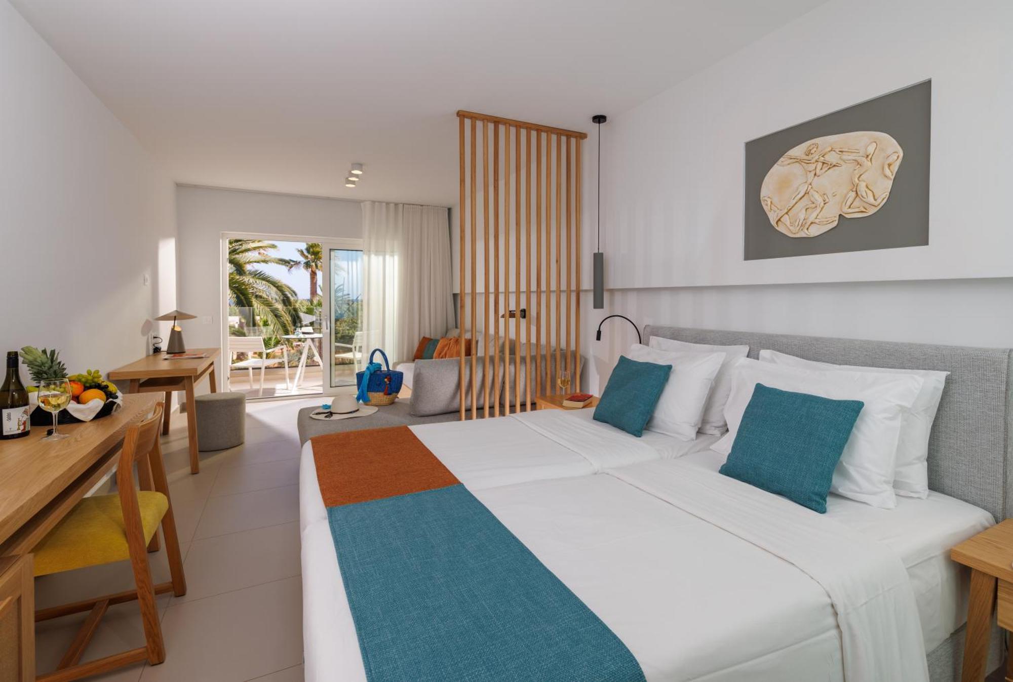 Anissa Beach Hotel Hersonissos  Exteriör bild